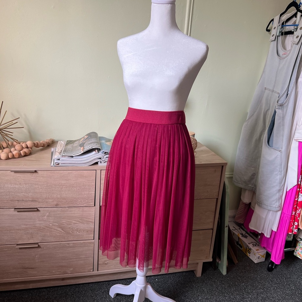 Maroon Red Layered Mesh Pleated Tutu High-Waist Modest Midi Knee-Length Skirt S - Picture 2 of 16